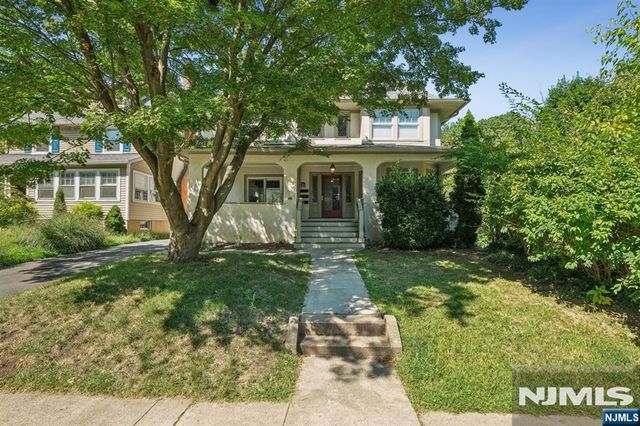 132 Midland 2, Montclair, NJ 07042