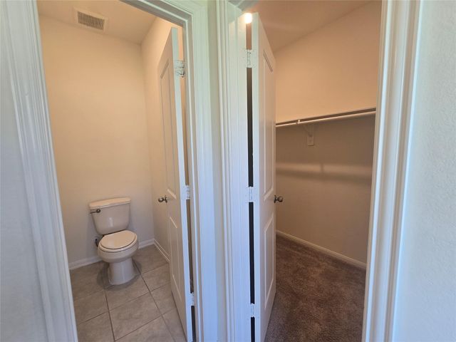 7318 Parkview Drive, Hitchcock, TX 77563
