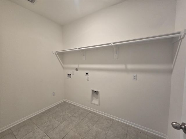 7318 Parkview Drive, Hitchcock, TX 77563