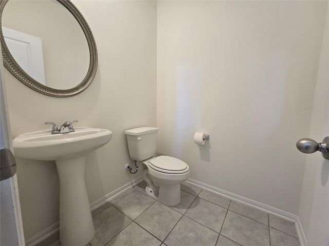 7318 Parkview Drive, Hitchcock, TX 77563