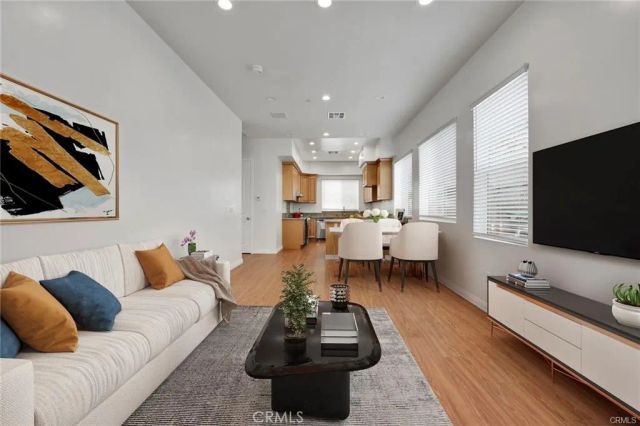 320 A S. Lincoln Avenue, Monterey Park, CA 91755