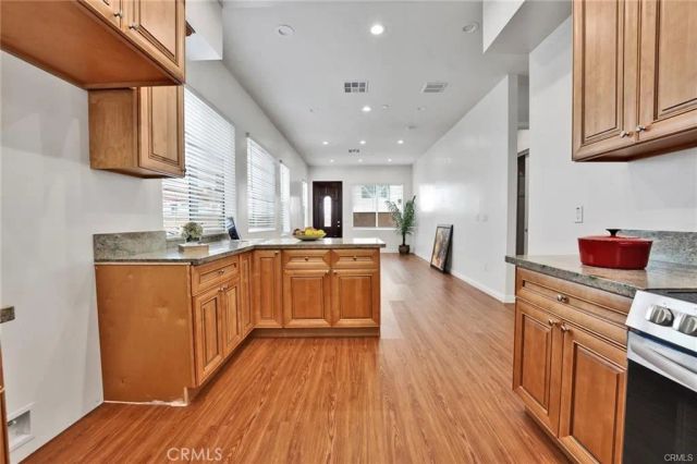 320 A S. Lincoln Avenue, Monterey Park, CA 91755