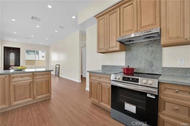 320 A S. Lincoln Avenue, Monterey Park, CA 91755