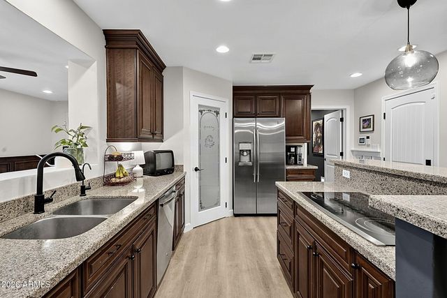 1535 E KENWOOD Street, Mesa, AZ 85203
