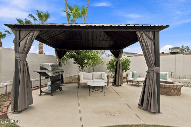 1535 E KENWOOD Street, Mesa, AZ 85203