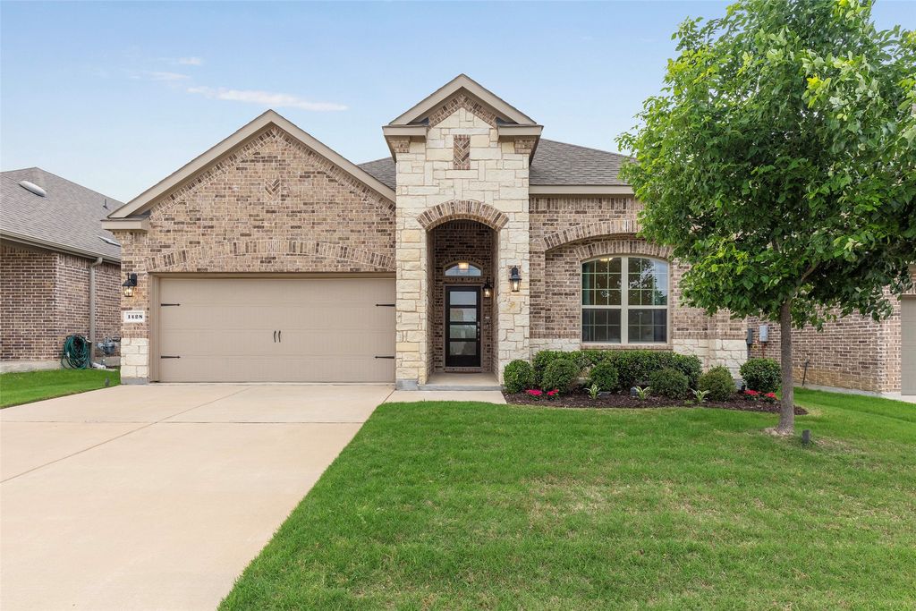 1428 Green Valley Way, Celina, TX 75009