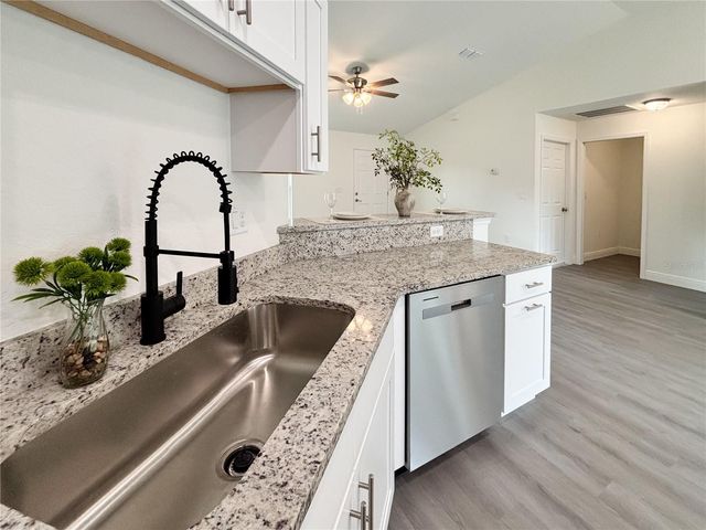 2545 SW BREEZY POINT DRIVE, Dunnellon, FL 34431