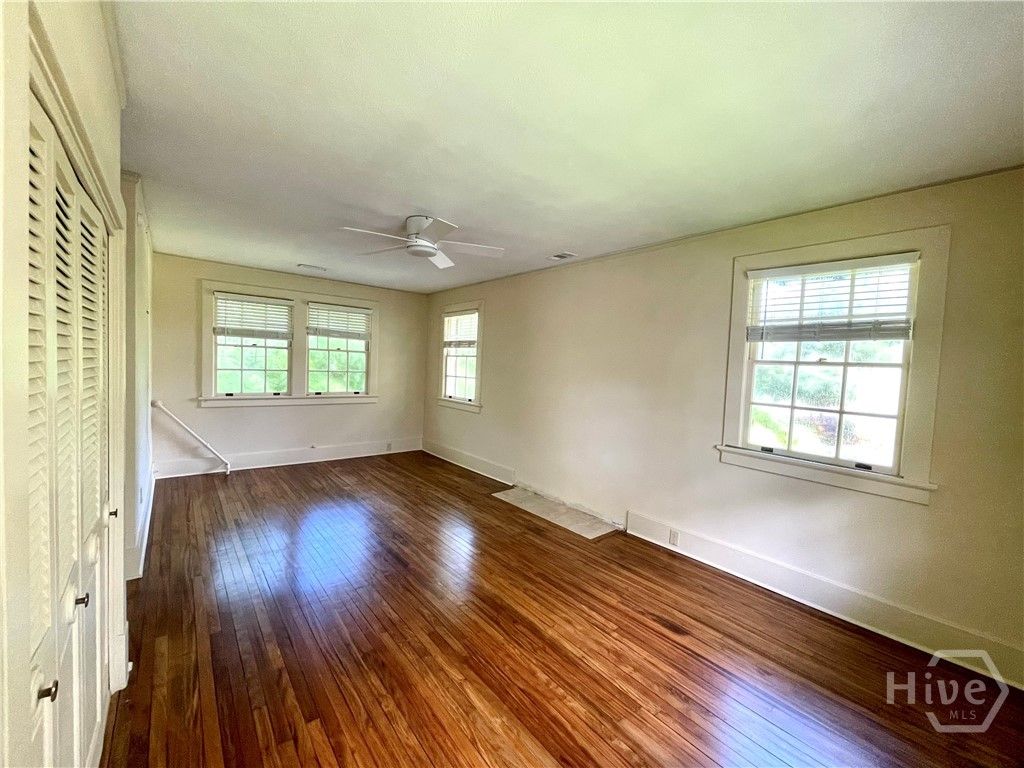 Image 18 of property listing at 315 E 45th Street, Savannah, GA 31405