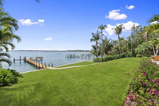 3984 SE Old St Lucie Boulevard, Stuart, FL 34996