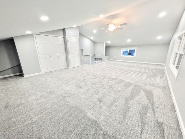 382 Pinewood Drive, Valparaiso, IN 46385