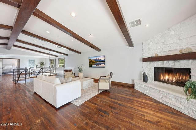 5633 E LAFAYETTE Boulevard, Phoenix, AZ 85018