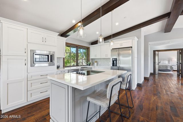 5633 E LAFAYETTE Boulevard, Phoenix, AZ 85018