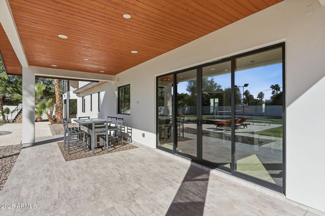 5633 E LAFAYETTE Boulevard, Phoenix, AZ 85018