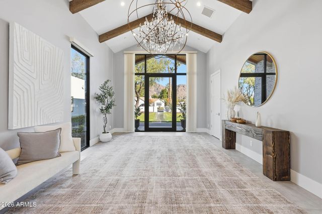 5633 E LAFAYETTE Boulevard, Phoenix, AZ 85018