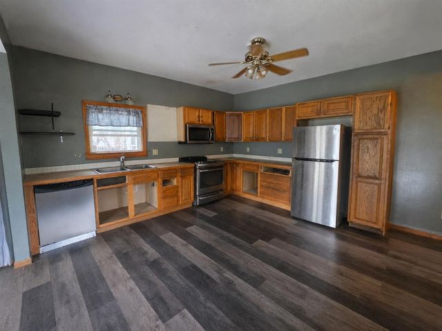 207 S Barry Street, Greenville, MI 48838