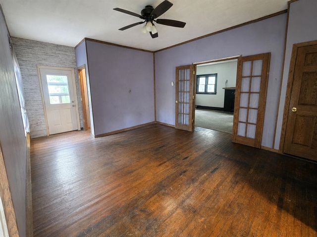 207 S Barry Street, Greenville, MI 48838