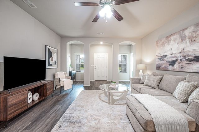6801 SW Chestnut Hill Road, Bentonville, AR 72713