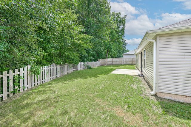 6801 SW Chestnut Hill Road, Bentonville, AR 72713