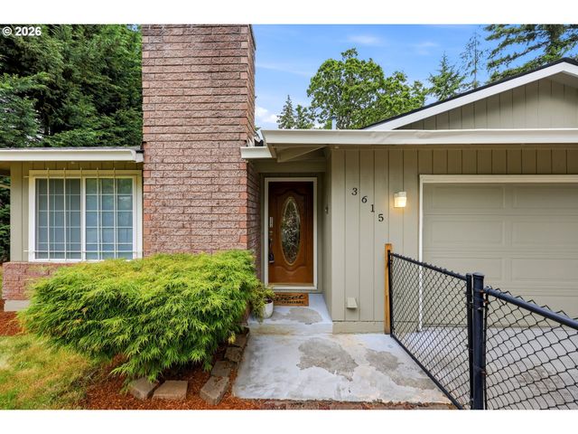3615 Se WILLAMETTE Ave, Milwaukie, OR 97222
