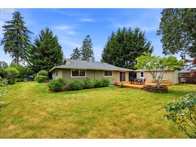 3615 Se WILLAMETTE Ave, Milwaukie, OR 97222