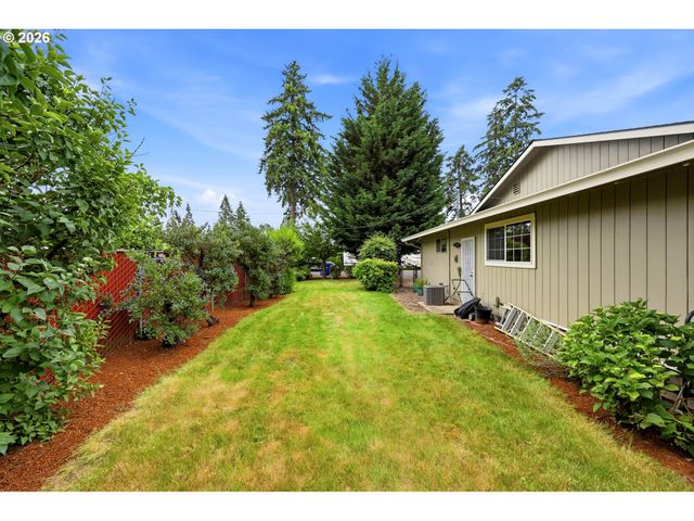 3615 Se WILLAMETTE Ave, Milwaukie, OR 97222