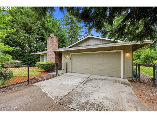 3615 Se WILLAMETTE Ave, Milwaukie, OR 97222