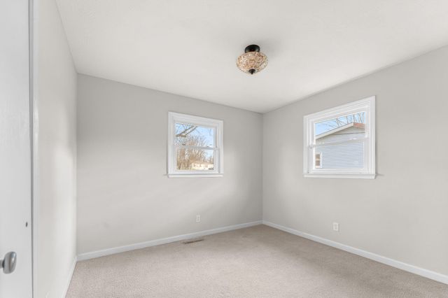 401 N Elmwood Avenue, Republic, MO 65738