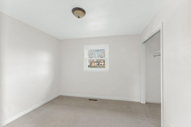 401 N Elmwood Avenue, Republic, MO 65738