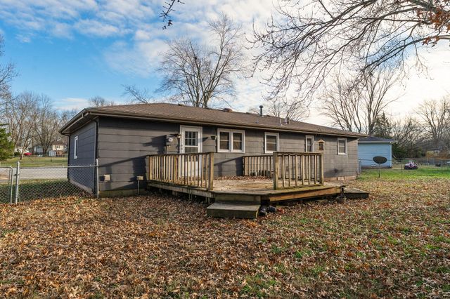 401 N Elmwood Avenue, Republic, MO 65738