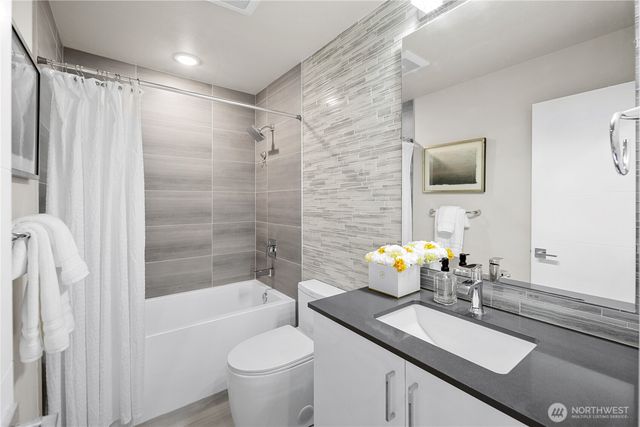 1816 15th Avenue S, Seattle, WA 98144