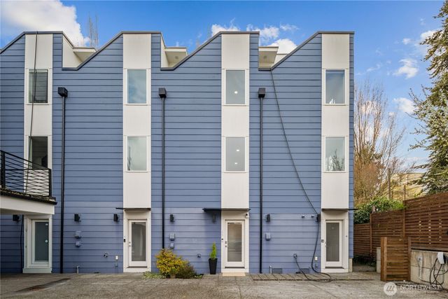 1816 15th Avenue S, Seattle, WA 98144
