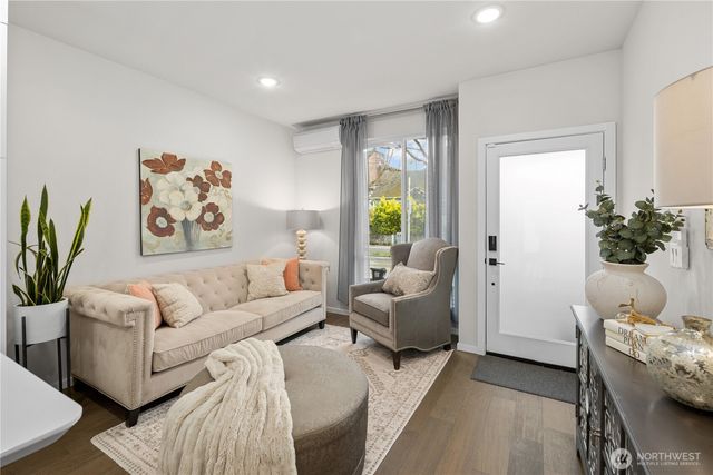 1816 15th Avenue S, Seattle, WA 98144