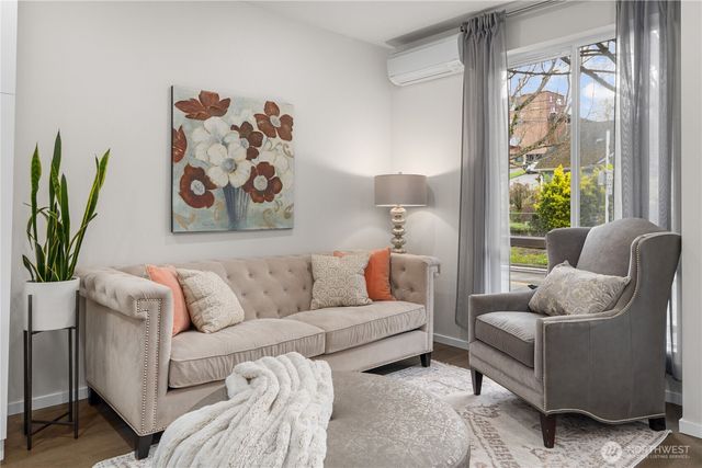 1816 15th Avenue S, Seattle, WA 98144