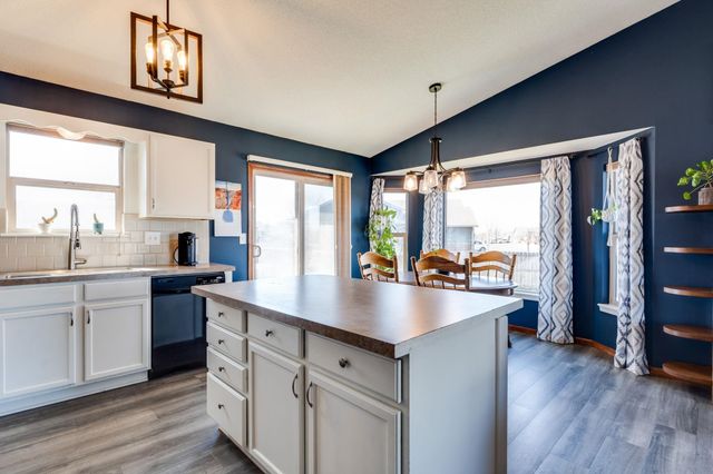 6951 N Grove St, Park City, KS 67219