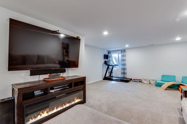 6951 N Grove St, Park City, KS 67219