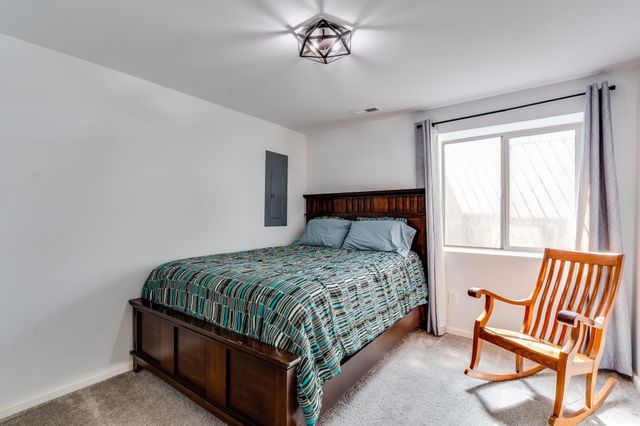 6951 N Grove St, Park City, KS 67219