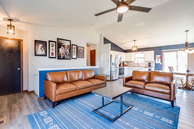 6951 N Grove St, Park City, KS 67219