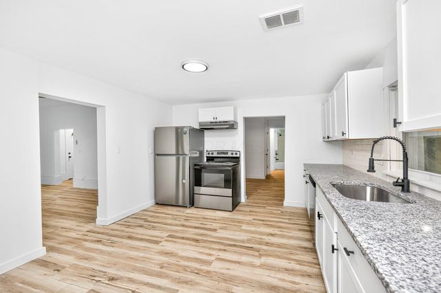 502 Railroad Street, Blanchester, OH 45107