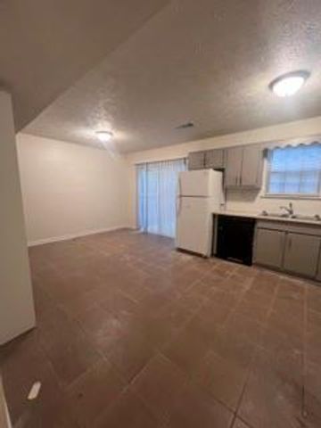 5954 Stonewall Drive, Union City, GA 30291