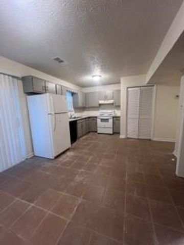 5954 Stonewall Drive, Union City, GA 30291