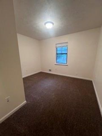 5954 Stonewall Drive, Union City, GA 30291