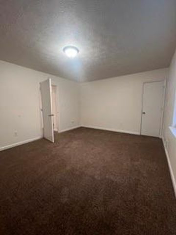 5954 Stonewall Drive, Union City, GA 30291