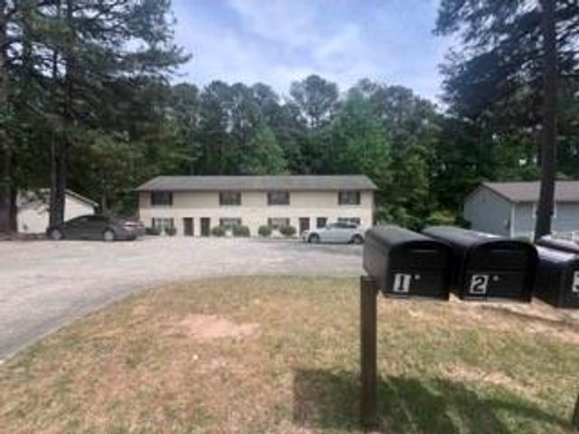 5954 Stonewall Drive, Union City, GA 30291
