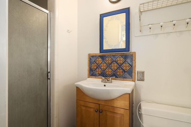 3905 E Cortland Avenue, Fresno, CA 93726