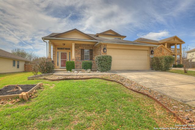 2418 FAYETTE DR, New Braunfels, TX 78130