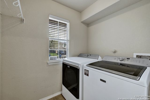 2418 FAYETTE DR, New Braunfels, TX 78130
