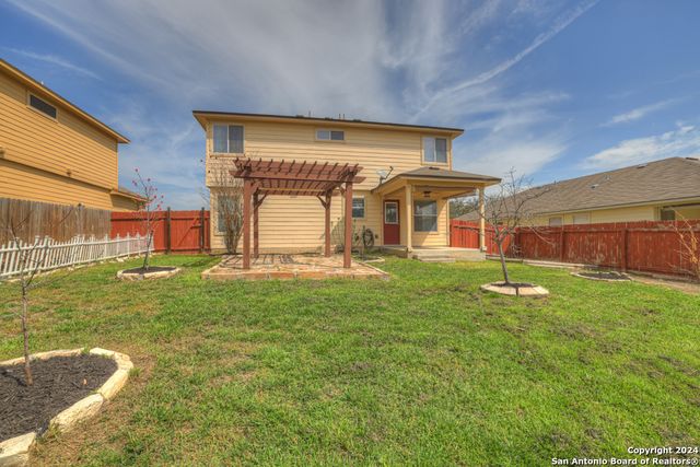 2418 FAYETTE DR, New Braunfels, TX 78130