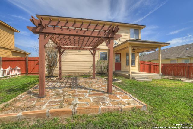 2418 FAYETTE DR, New Braunfels, TX 78130