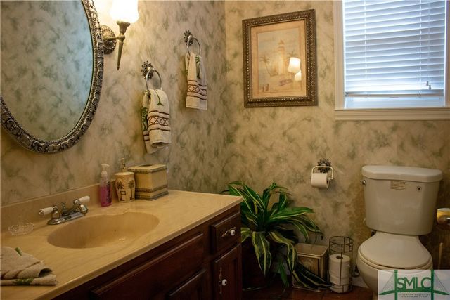 127 Pine Grove Drive, Savannah, GA 31419