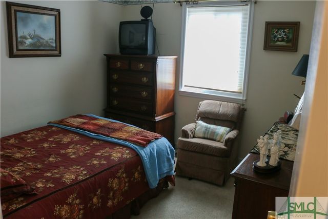 127 Pine Grove Drive, Savannah, GA 31419